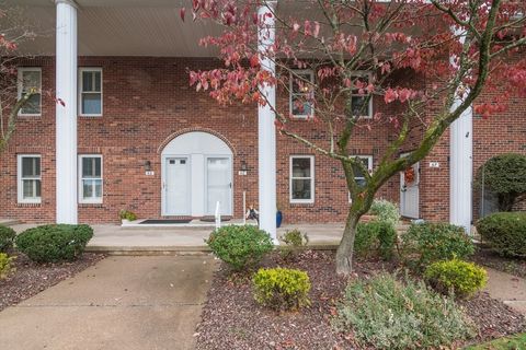 6 Castle Hill Road E Agawam MA 01001