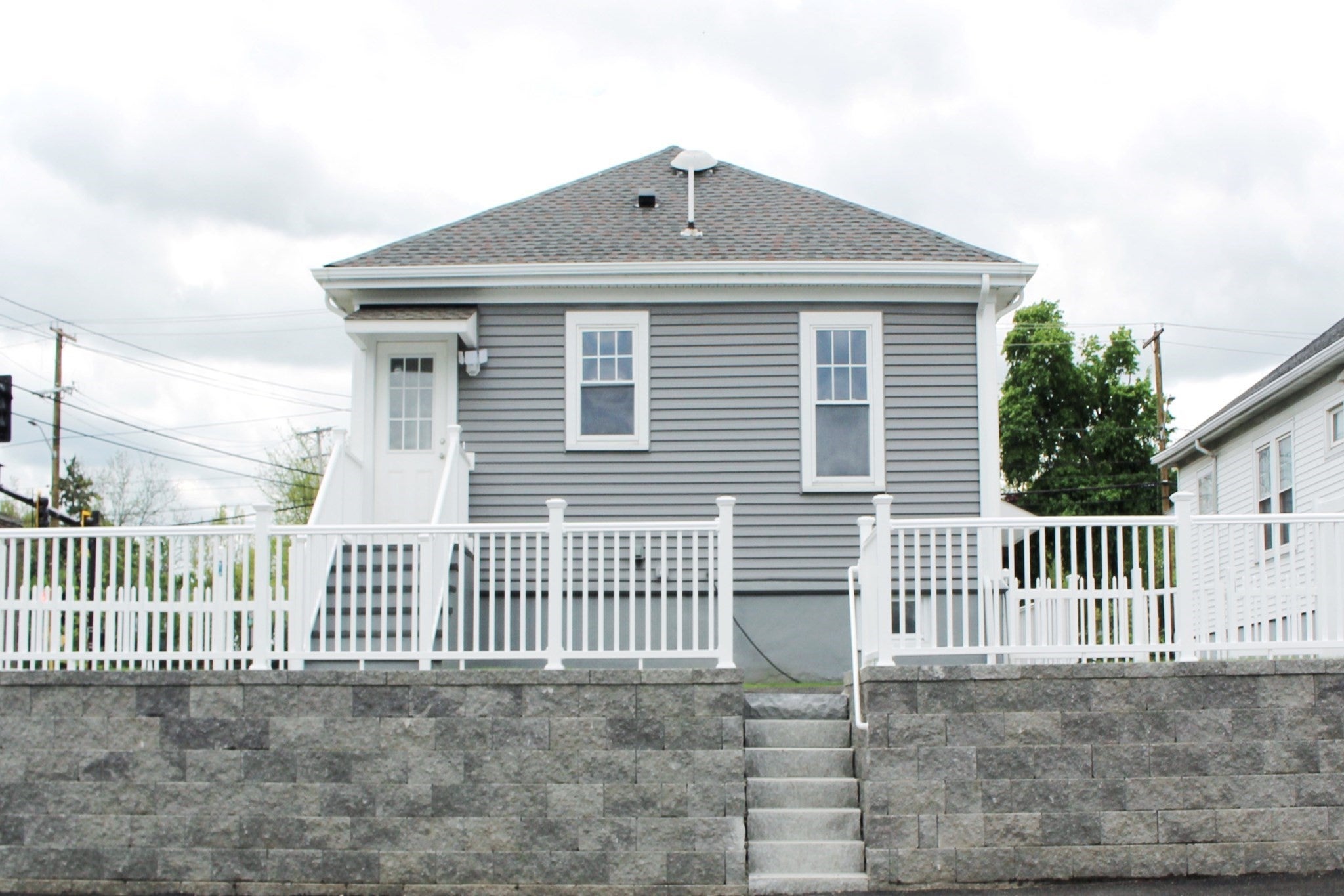 338 Sea St