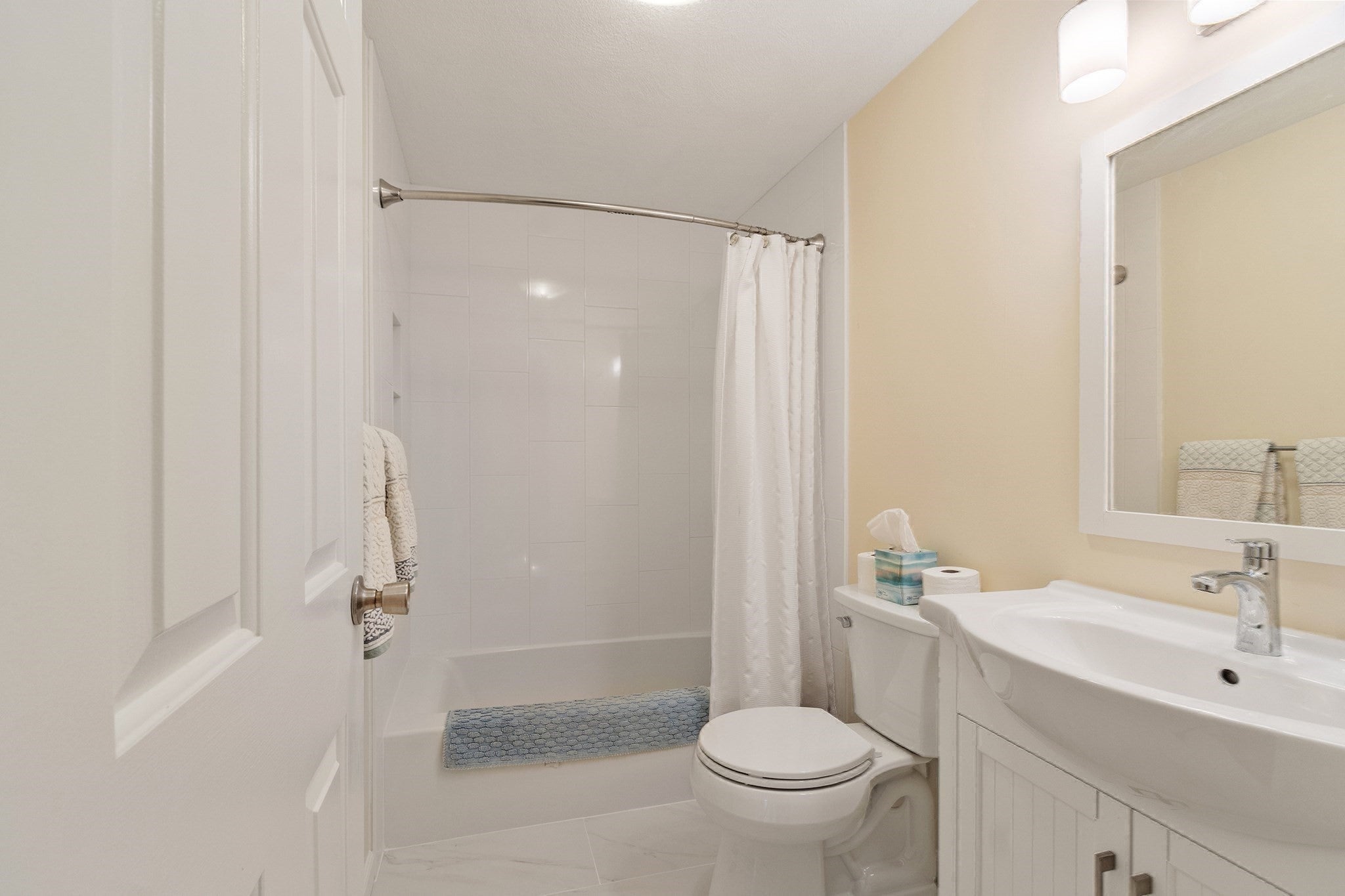 95 Pine St #A, Manchester, MA, 95 Pine St #A, Manchester, MA Photo #14
