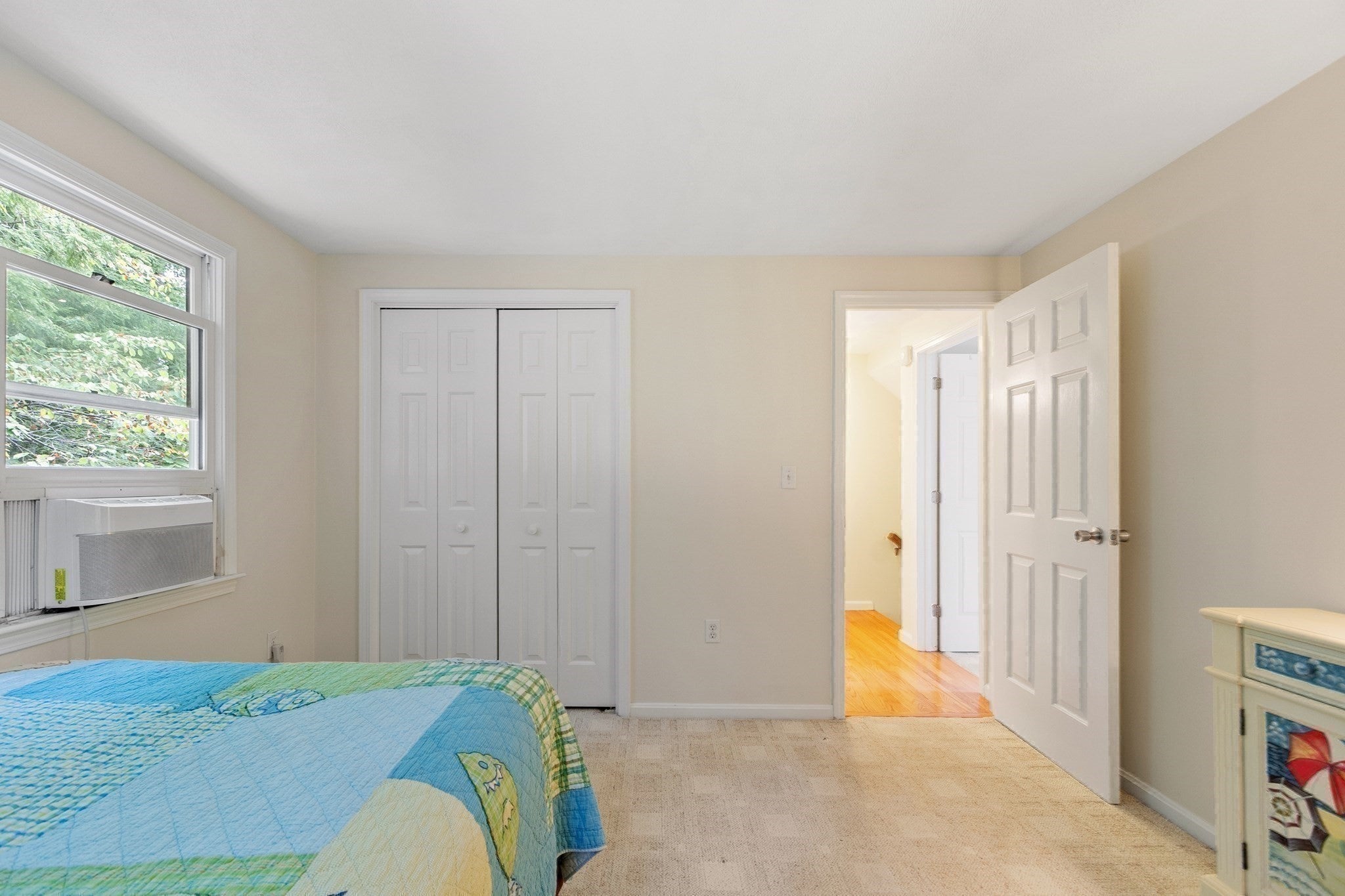 95 Pine St #A, Manchester, MA, 95 Pine St #A, Manchester, MA Photo #12