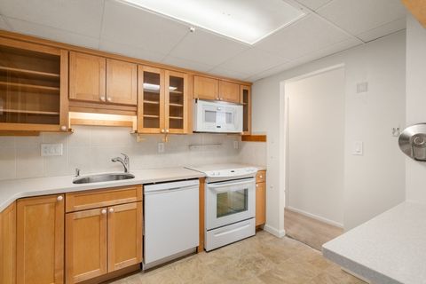 Photo of 40 Bigelow Ave #23, Watertown, MA 02472 (MLS # 73480427)