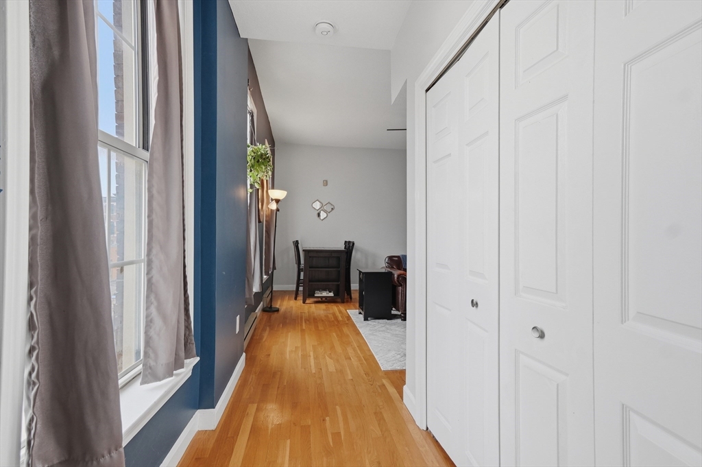 219 Central Street 3E