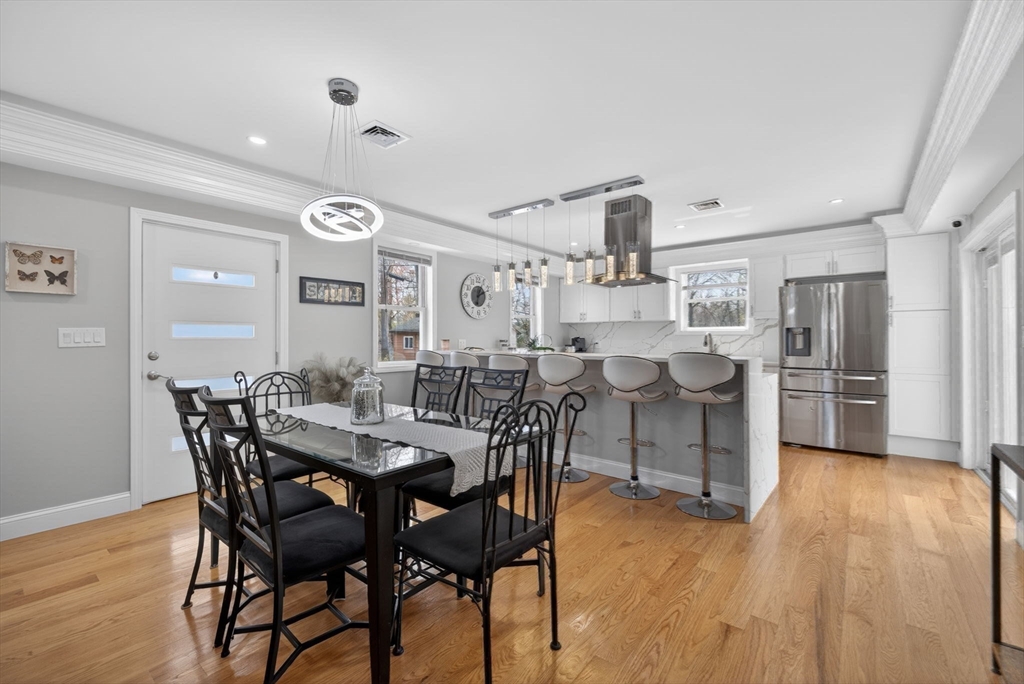 50 Great Elm Road