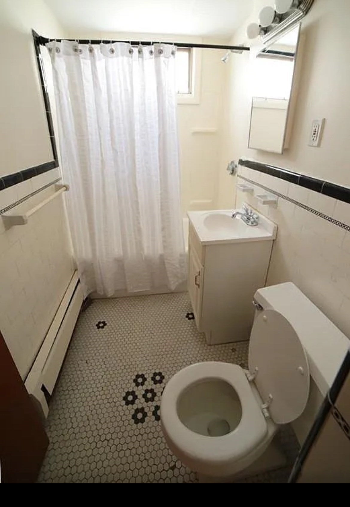 7 Seagrave Rd #1, Cambridge, MA, 7 Seagrave Rd #1, Cambridge, MA Photo #5