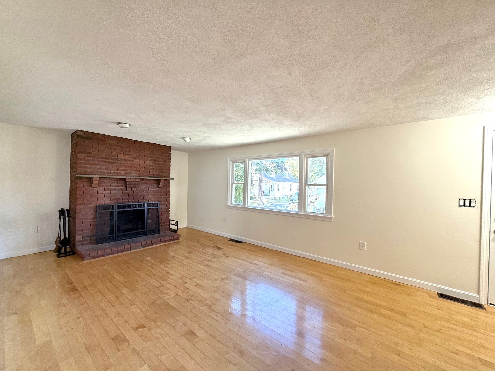 9 Dwight St #A, Watertown, MA, 9 Dwight St #A, Watertown, MA Photo #5