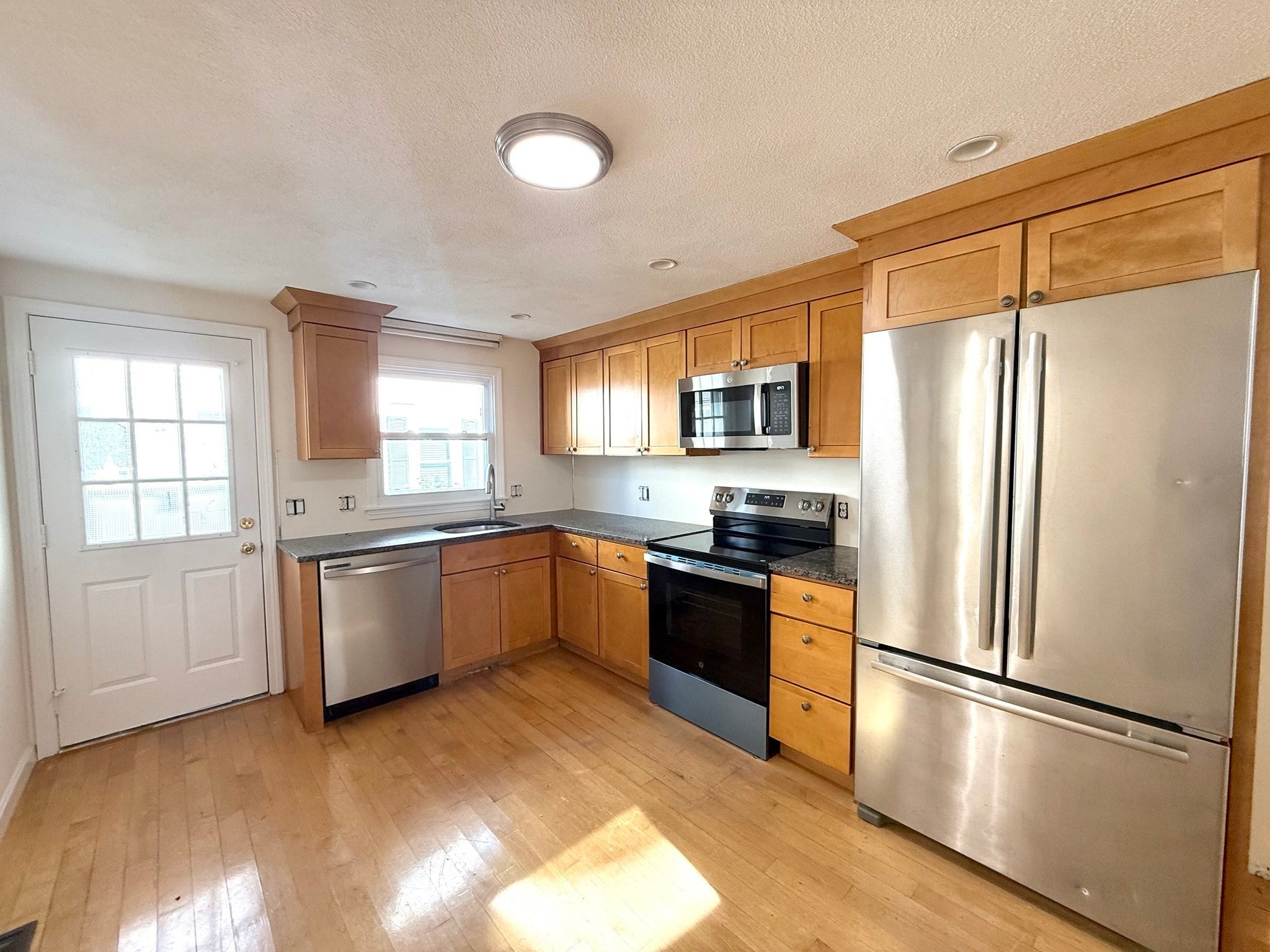 9 Dwight St #A, Watertown, MA, 9 Dwight St #A, Watertown, MA Photo #10