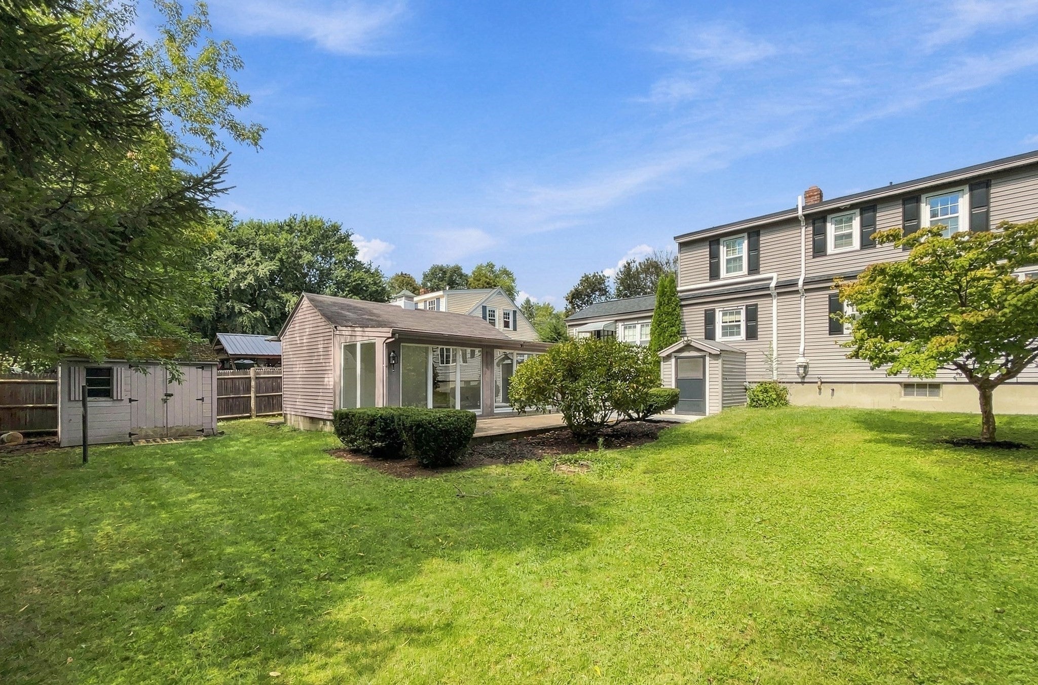 17 Elise Ave, Dracut, MA, 17 Elise Ave, Dracut, MA Photo #2