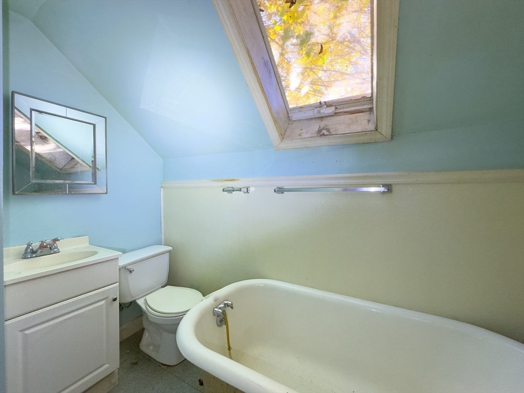 16 Ash St, Fairhaven, MA, 16 Ash St, Fairhaven, MA Photo #16
