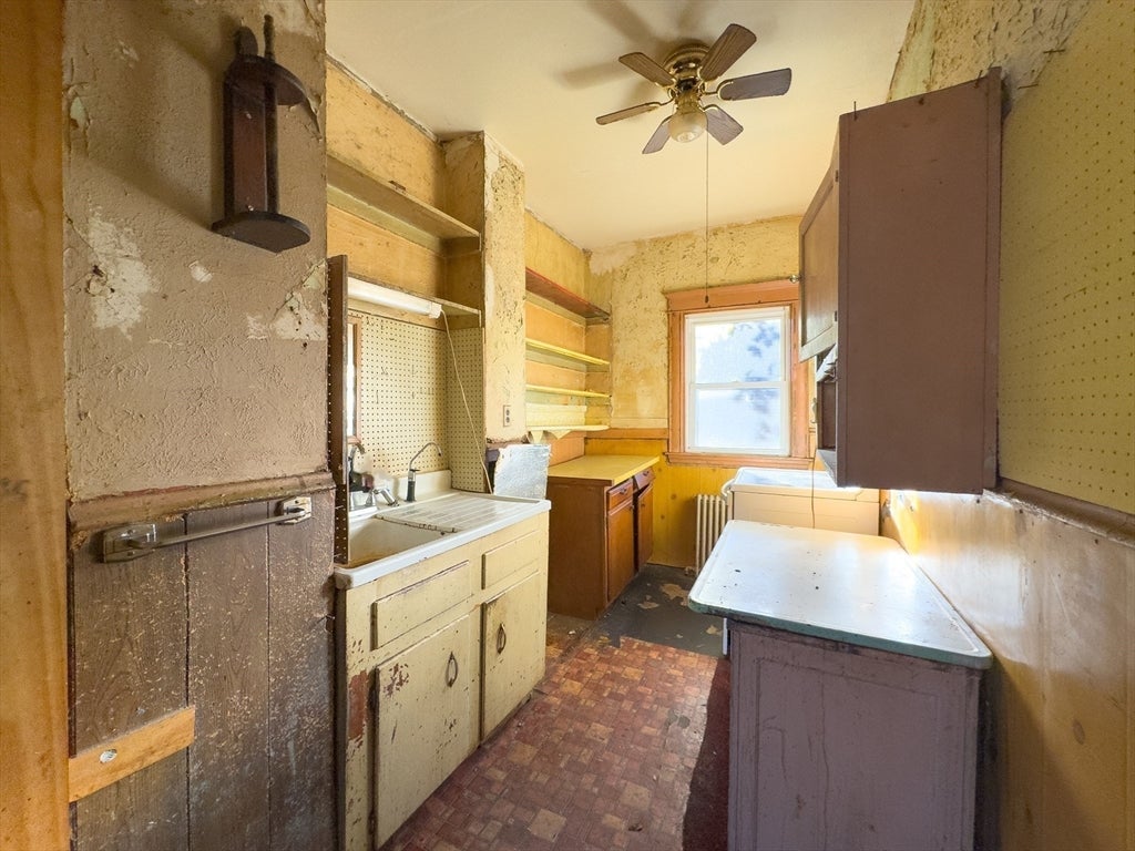 16 Ash St, Fairhaven, MA, 16 Ash St, Fairhaven, MA Photo #7