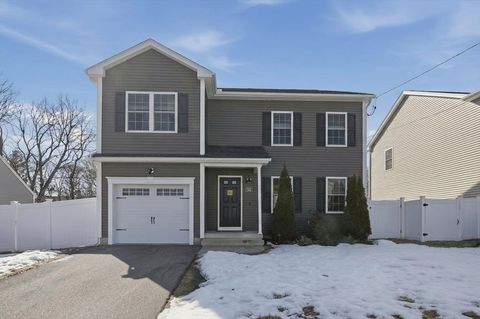 322 Gilbert Avenue Springfield MA 01119