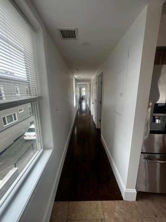 375 Crescent Ave 2