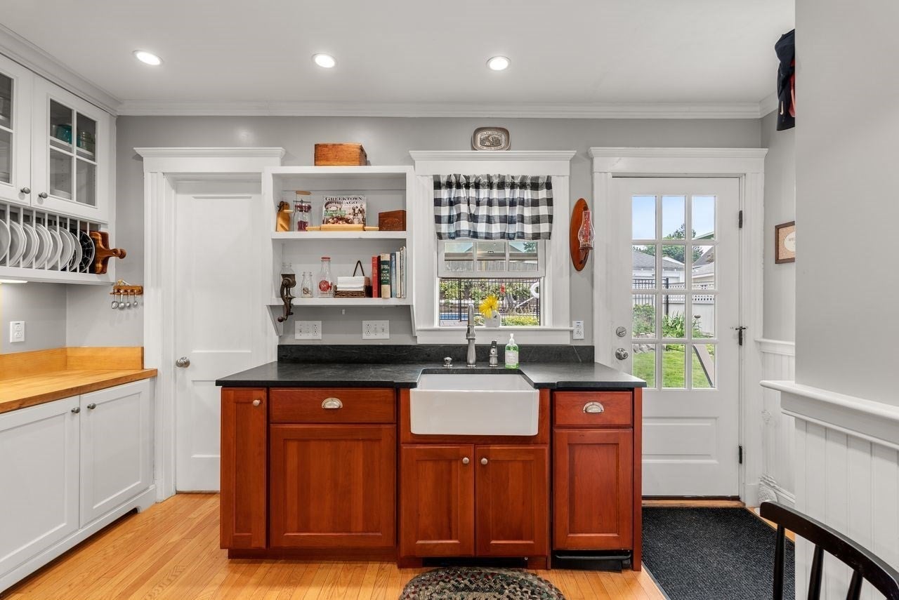 45 Wendell Park, Milton, MA Photo #17