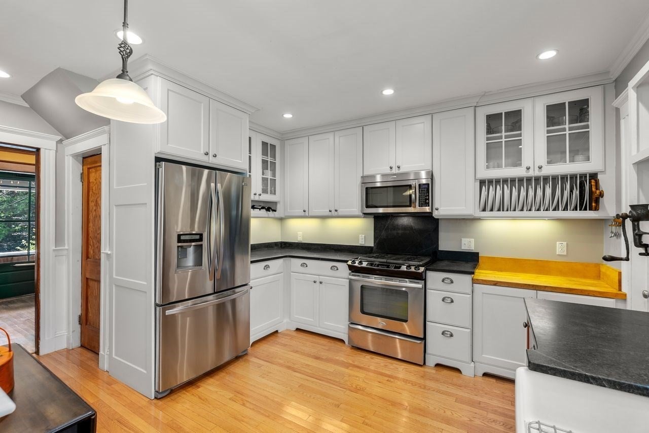 45 Wendell Park, Milton, MA Photo #15