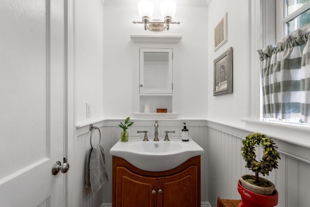 45 Wendell Park, Milton, MA, 45 Wendell Park, Milton, MA Photo #20
