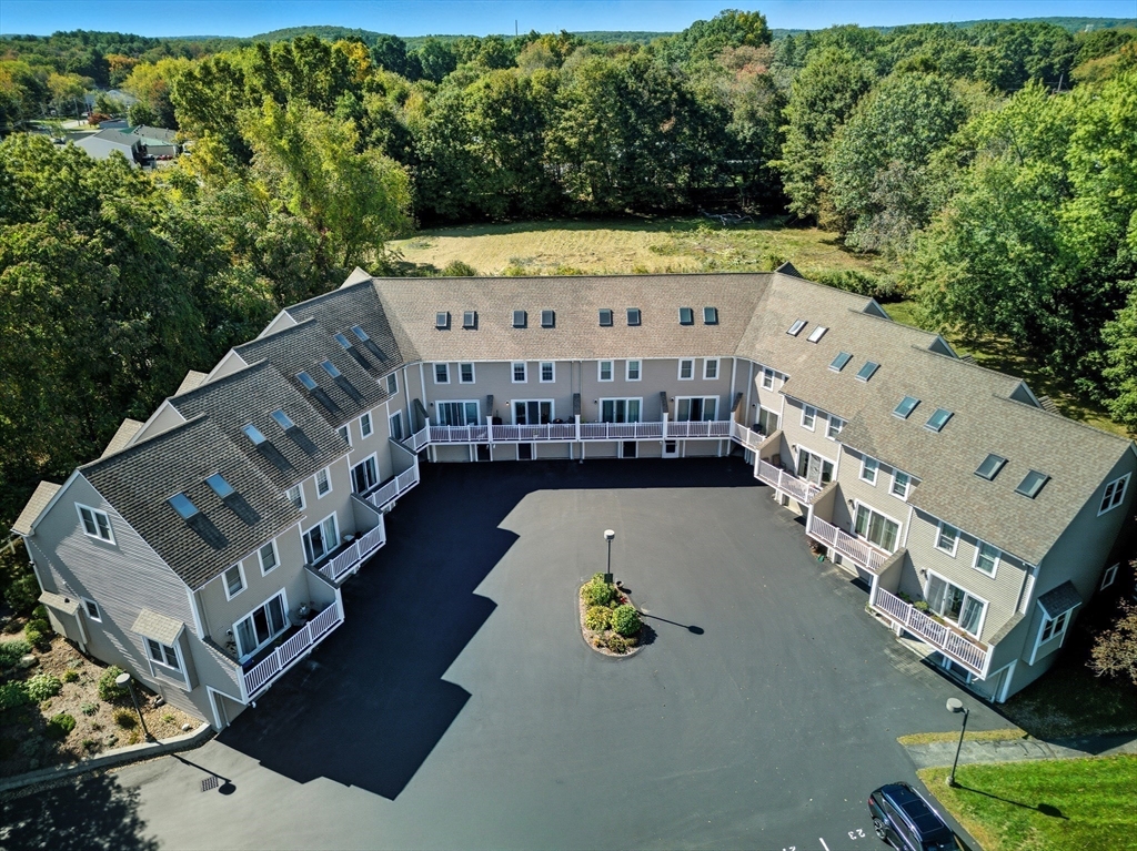 11 Hovey Pond Dr 11