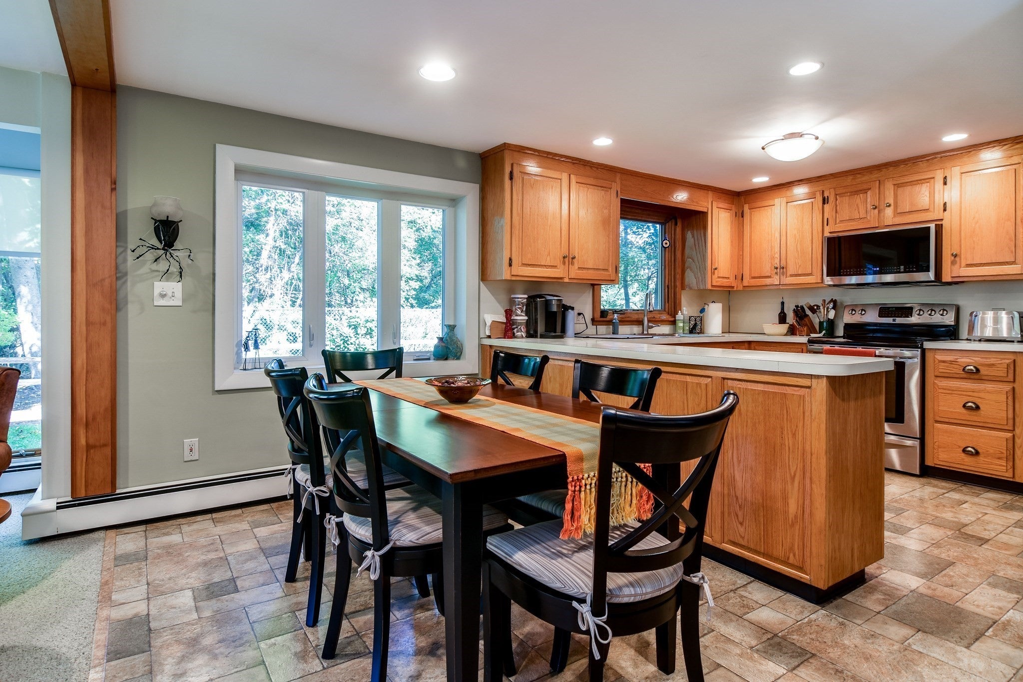 8 Digren Road, Natick, MA, 8 Digren Road, Natick, MA Photo #10