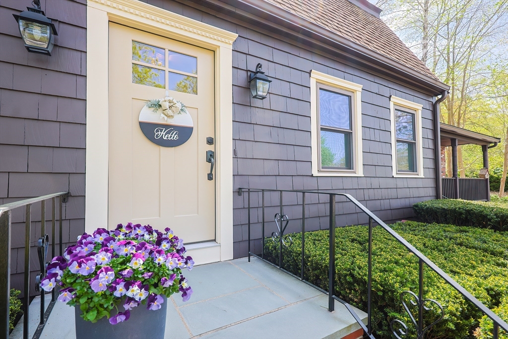 149 Pond St