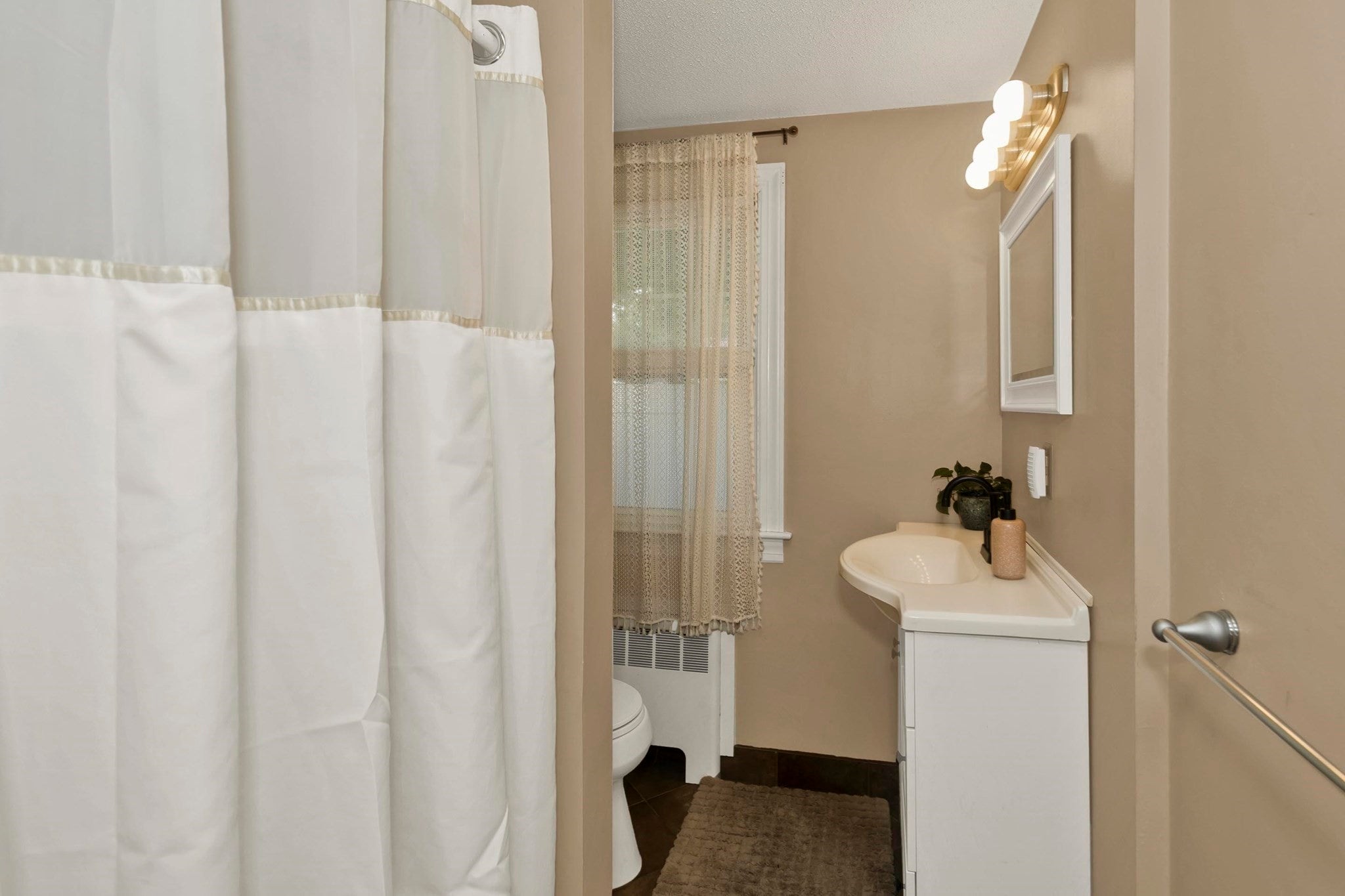 54 Mero St, Ludlow, MA, 54 Mero St, Ludlow, MA Photo #21