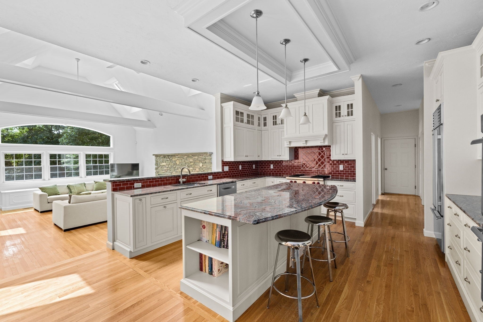 105 East St, Hingham, MA, 105 East St, Hingham, MA Photo #6