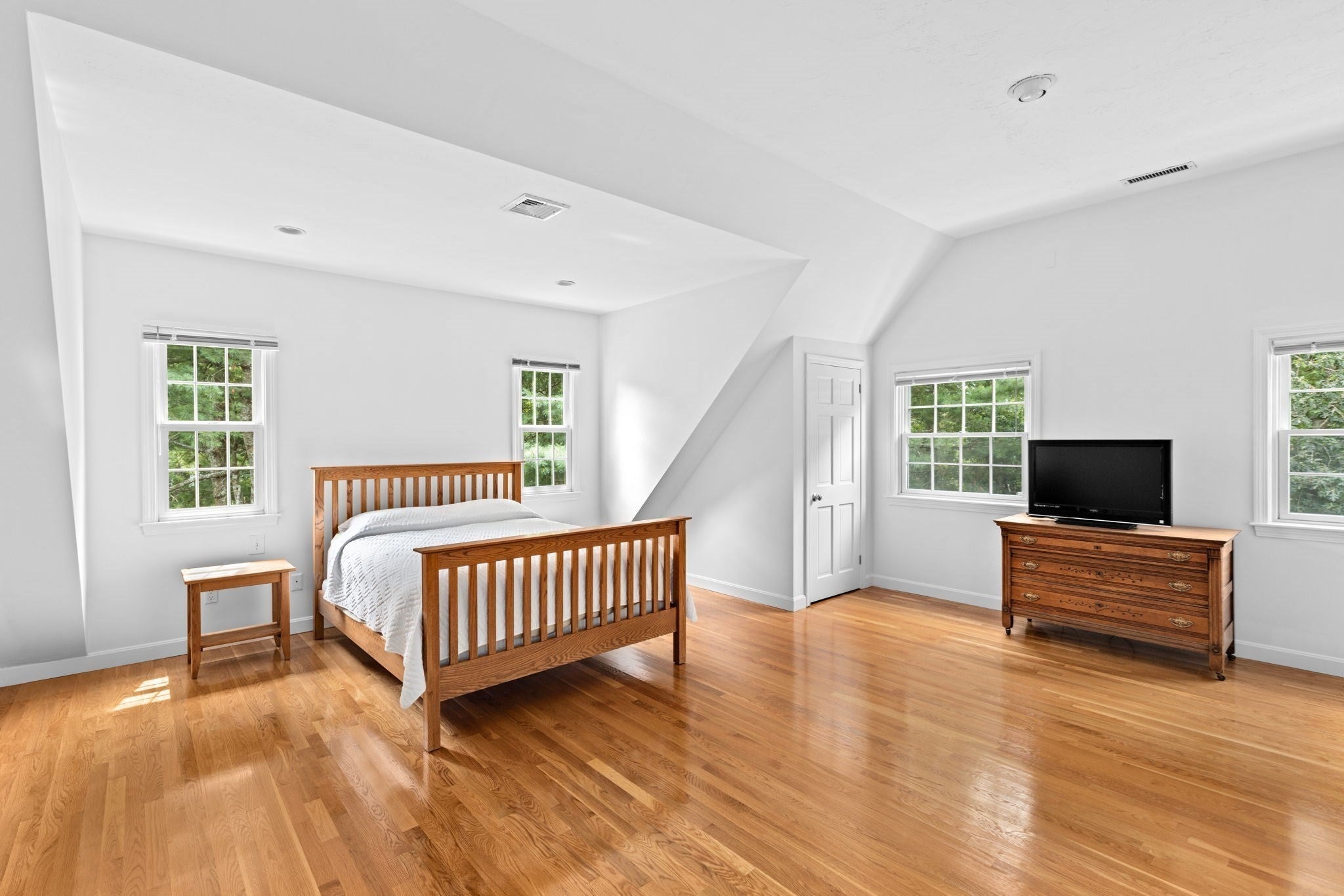 105 East St, Hingham, MA, 105 East St, Hingham, MA Photo #21