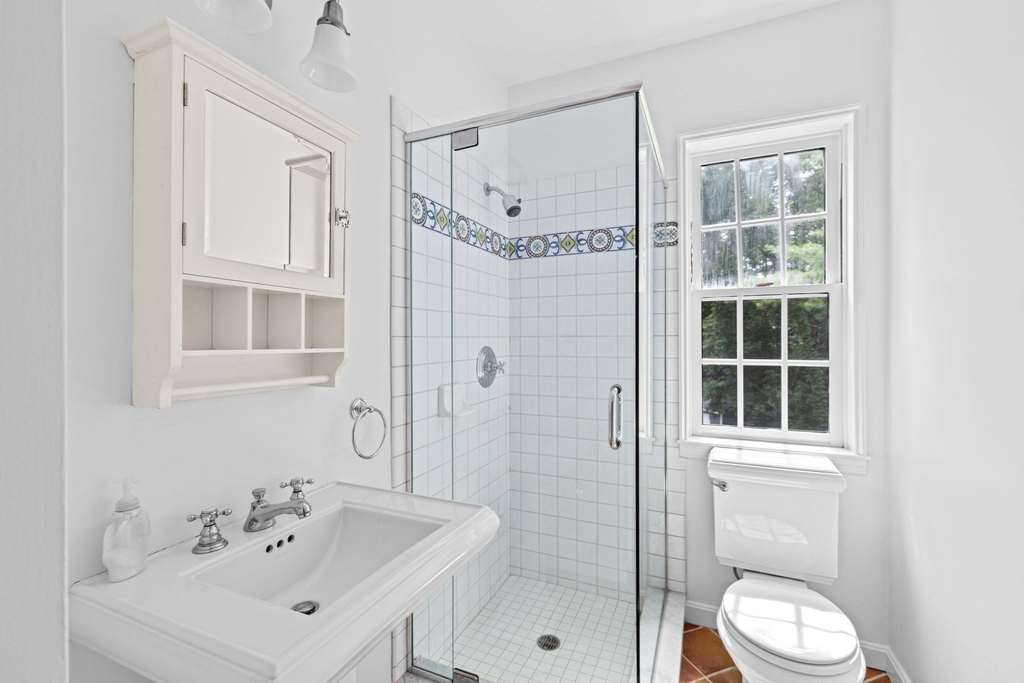 105 East St, Hingham, MA, 105 East St, Hingham, MA Photo #12