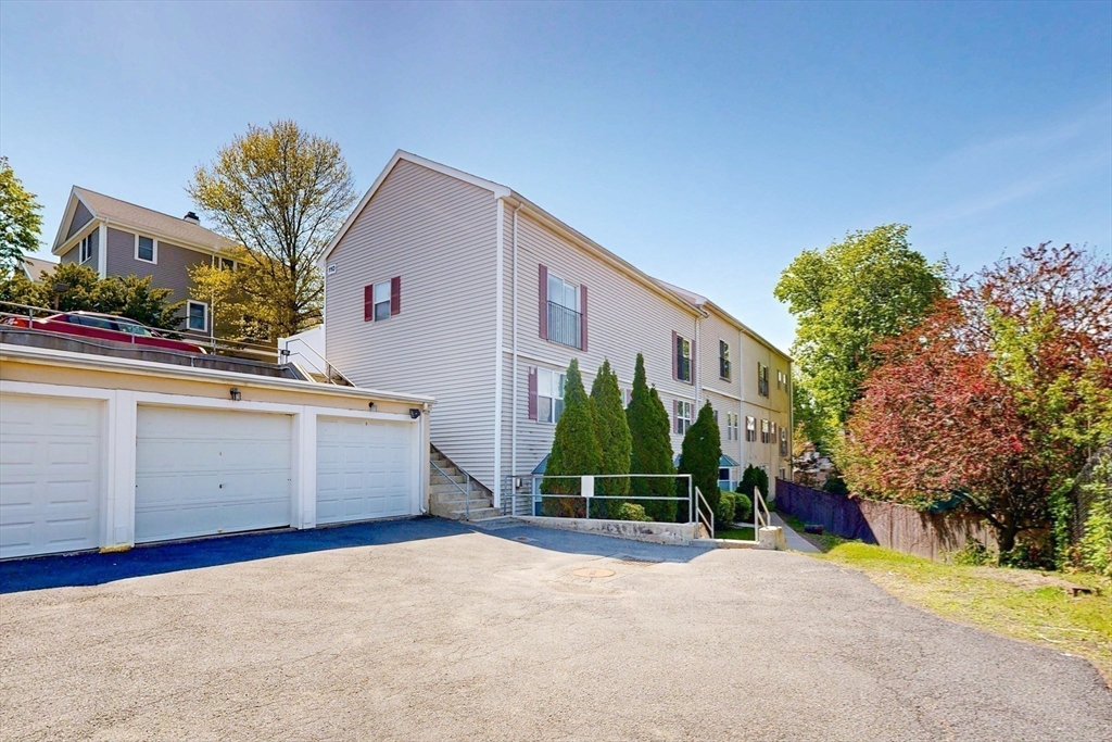 110 Coolidge Hill Rd #4, Watertown, MA Photo #18