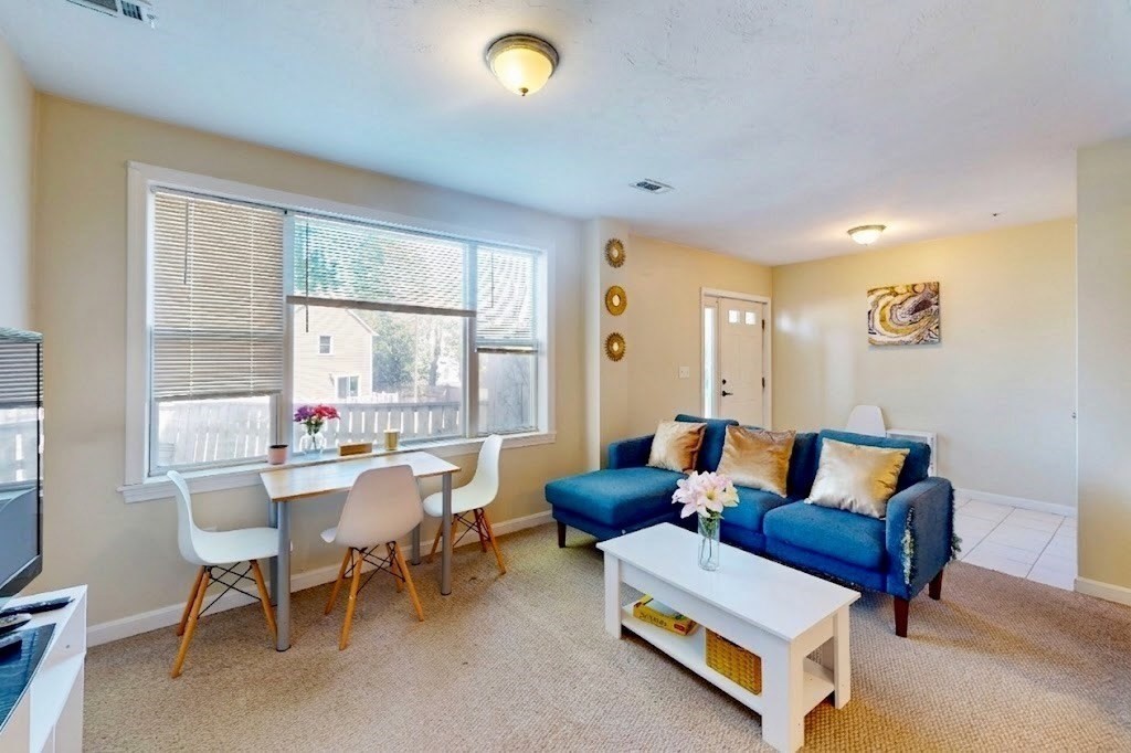 110 Coolidge Hill Rd #4, Watertown, MA Photo #6