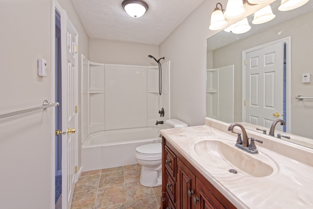14 Key Street #14, Millis, MA Photo #17