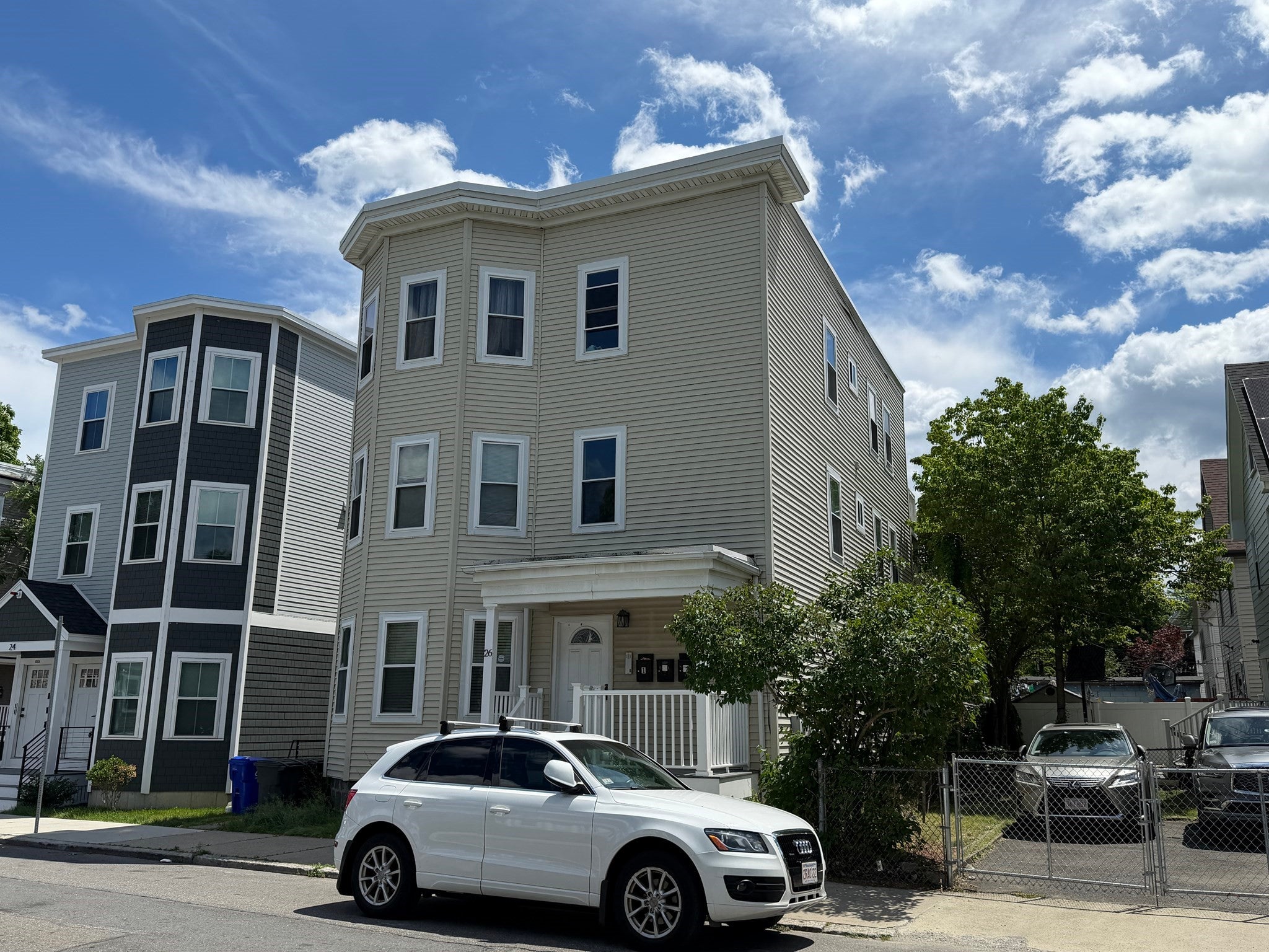 26 Elder St 2, Boston MA 02125