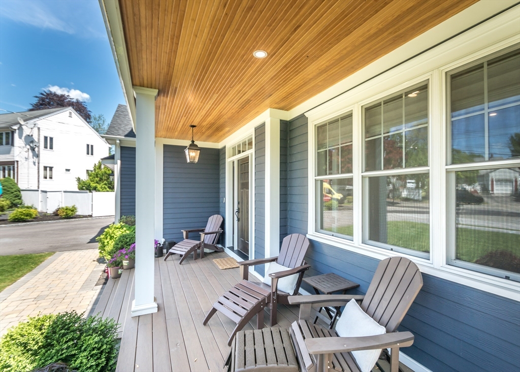 17 Elinor Circle