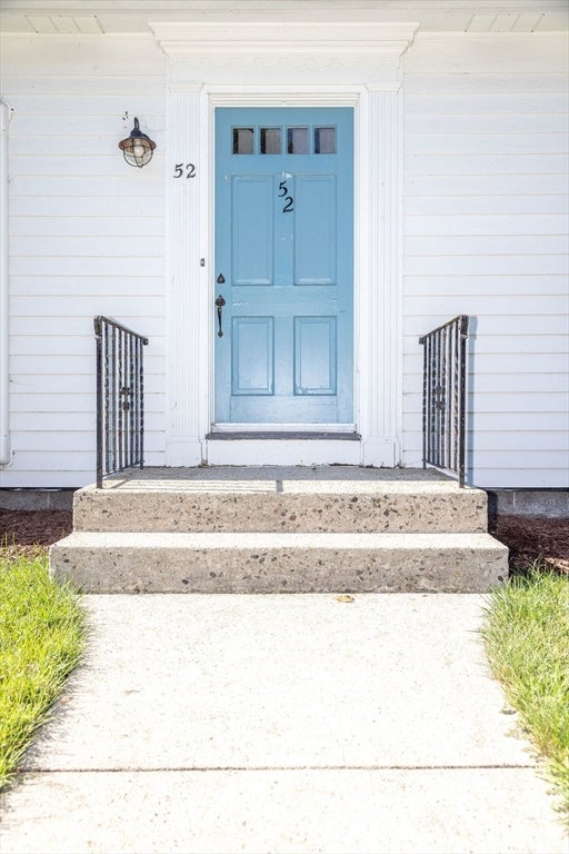 52 Ferrante Avenue, Greenfield, MA, 52 Ferrante Avenue, Greenfield, MA Photo #3