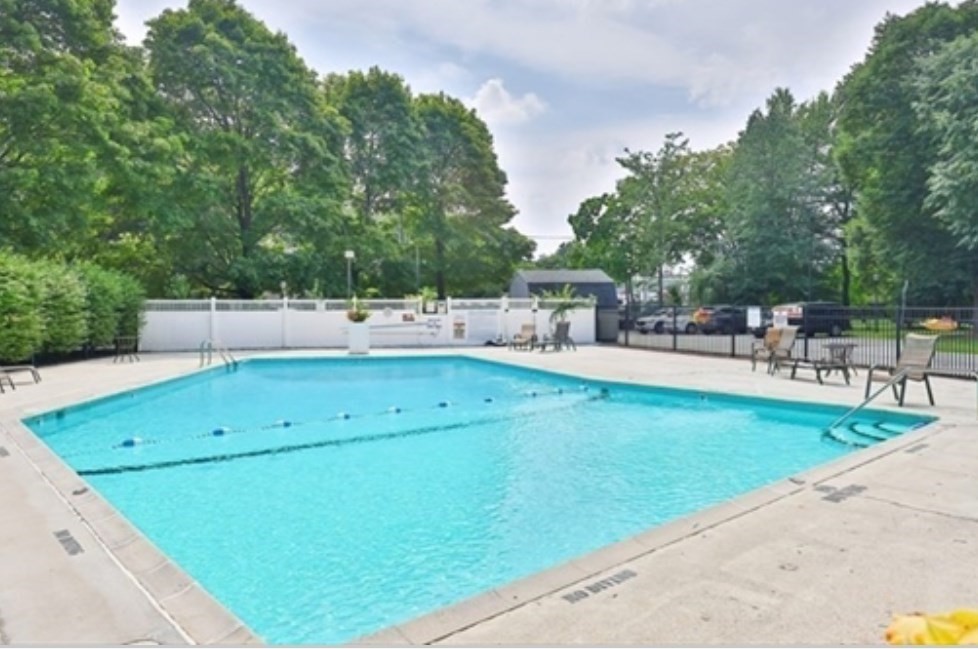150 Rumford Ave 306