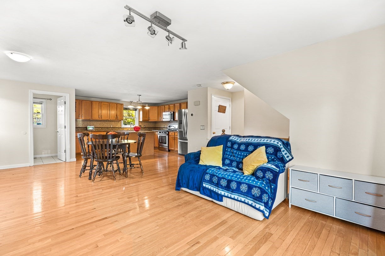 21 Silver St #21, Haverhill, MA Photo #17