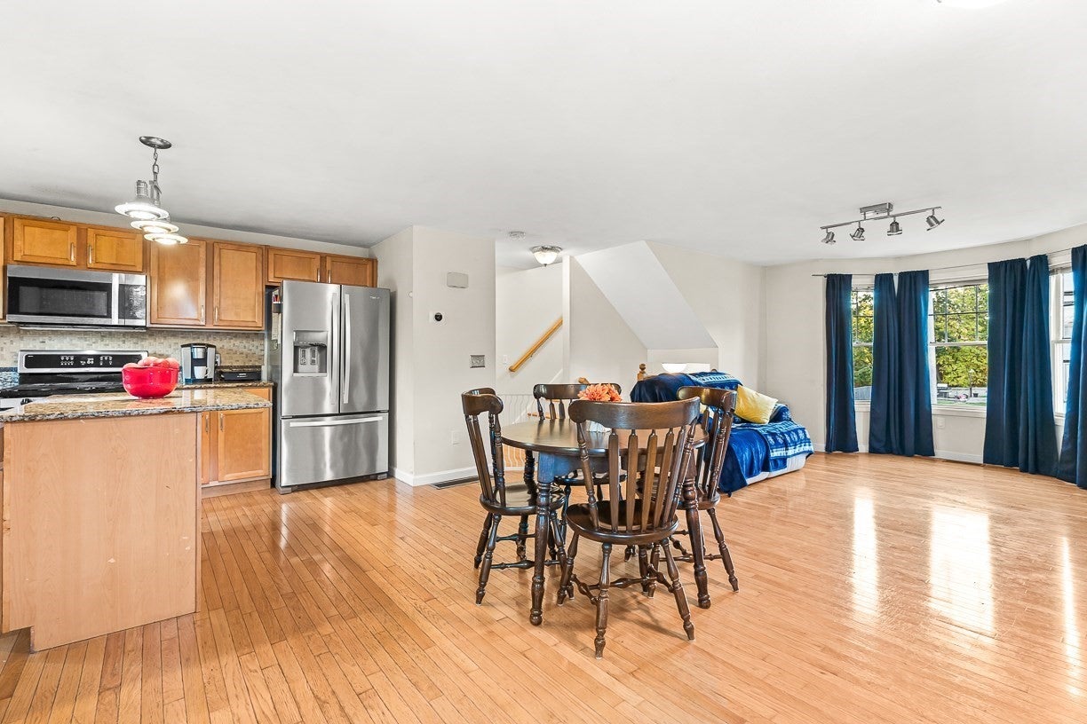 21 Silver St #21, Haverhill, MA Photo #12