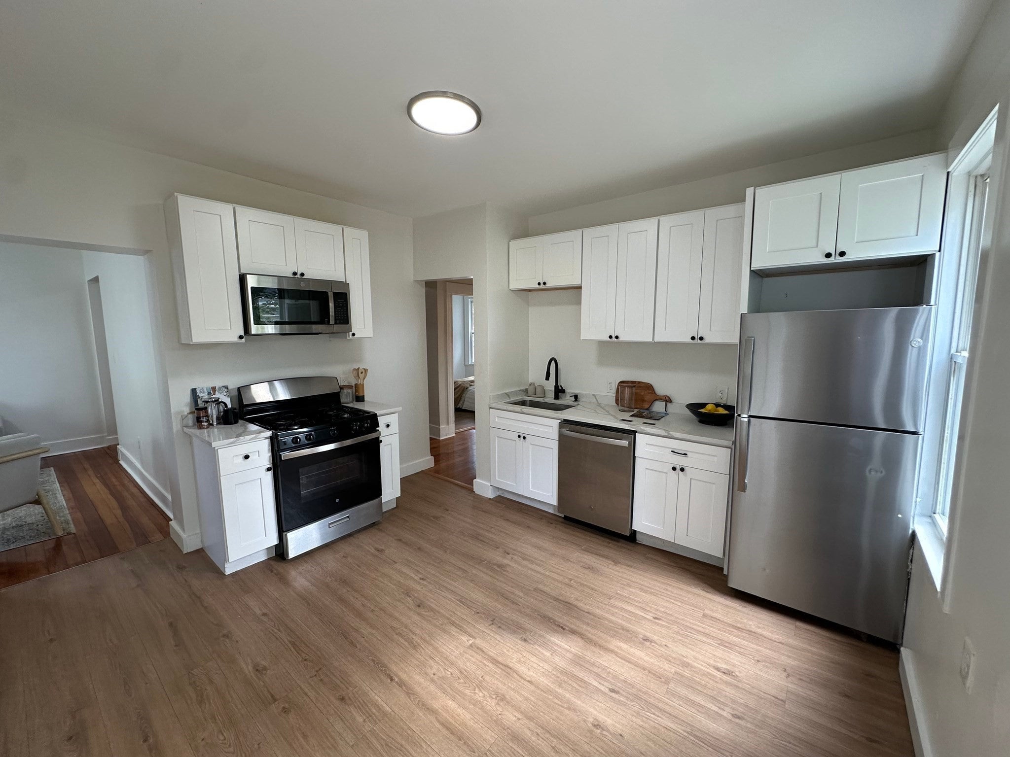 Click for 349 Adams St #1, Boston, MA slideshow