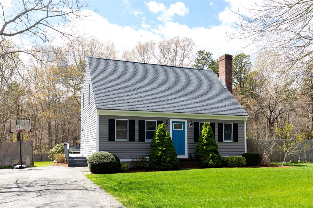 51 Old Schoolhouse Rd, Plymouth, MA Photo #2