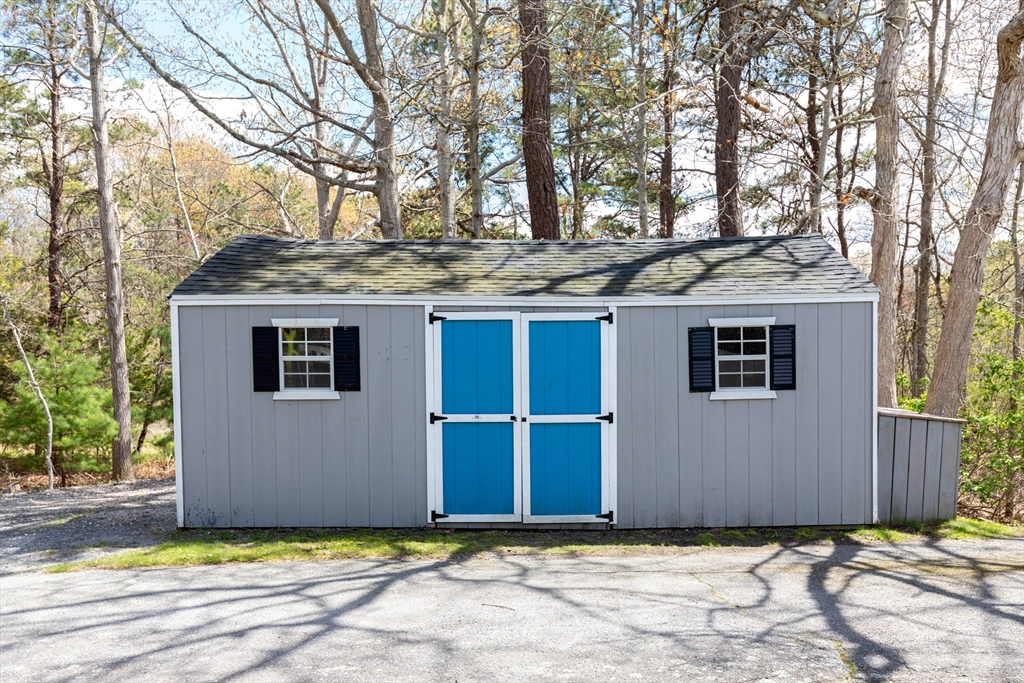51 Old Schoolhouse Rd, Plymouth, MA Photo #5