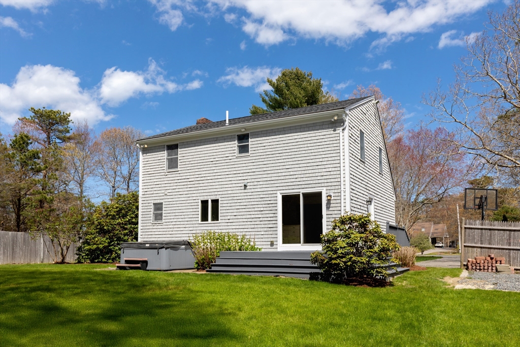 51 Old Schoolhouse Rd, Plymouth, MA Photo #6