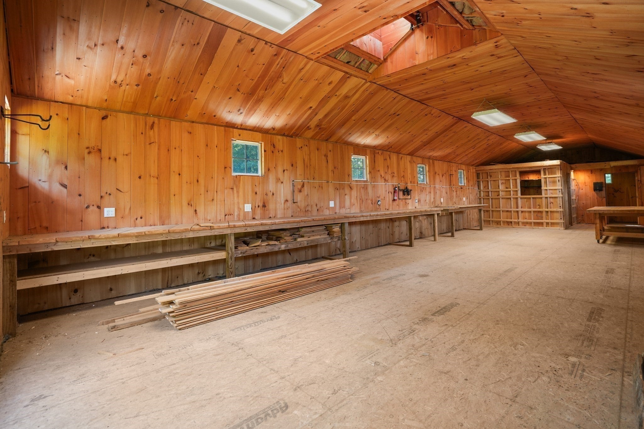 86 Breakneck Rd, Sturbridge, MA, 86 Breakneck Rd, Sturbridge, MA Photo #34