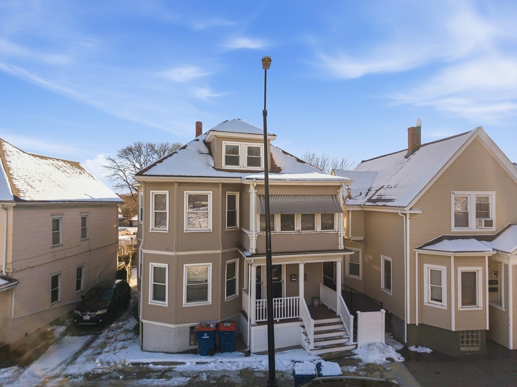 1940-1942 Acushnet Ave