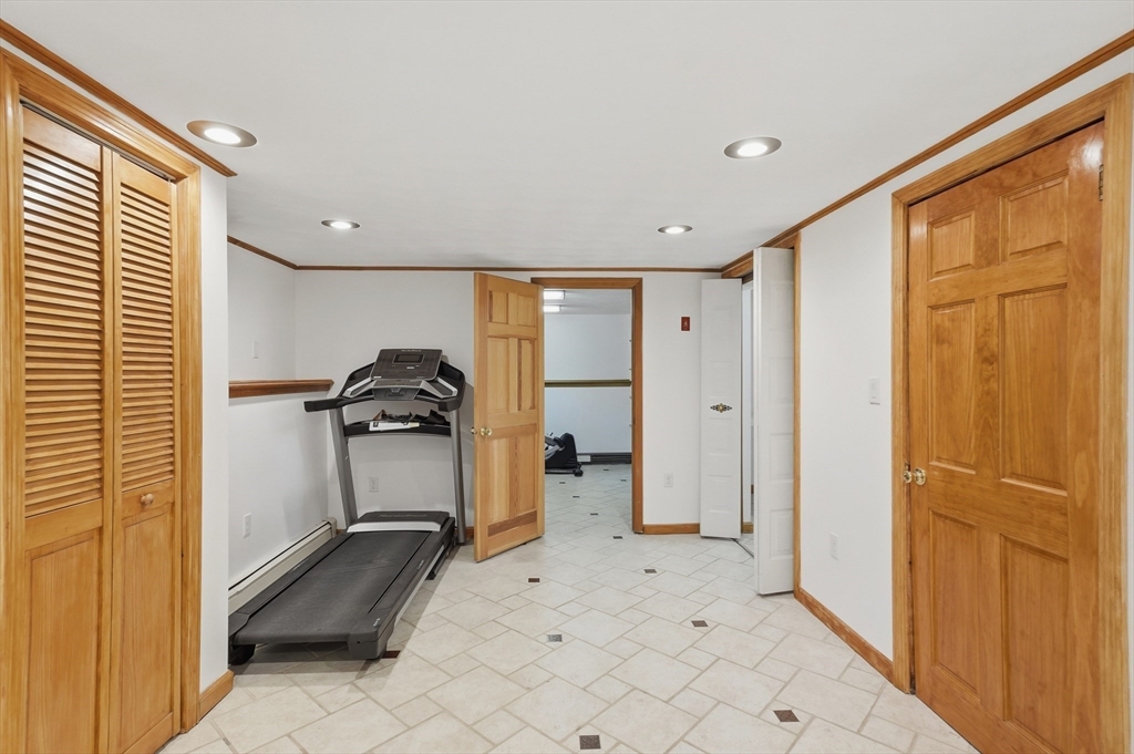 72 Crimson Road, Billerica, MA Photo #32