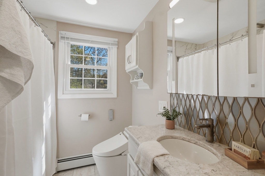 72 Crimson Road, Billerica, MA Photo #27