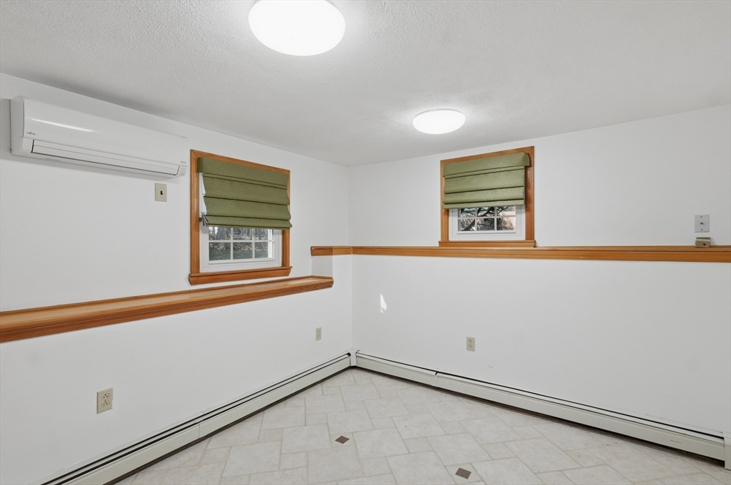 72 Crimson Road, Billerica, MA Photo #37