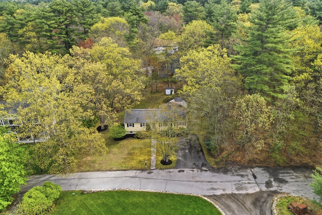 72 Crimson Road, Billerica, MA Photo #4