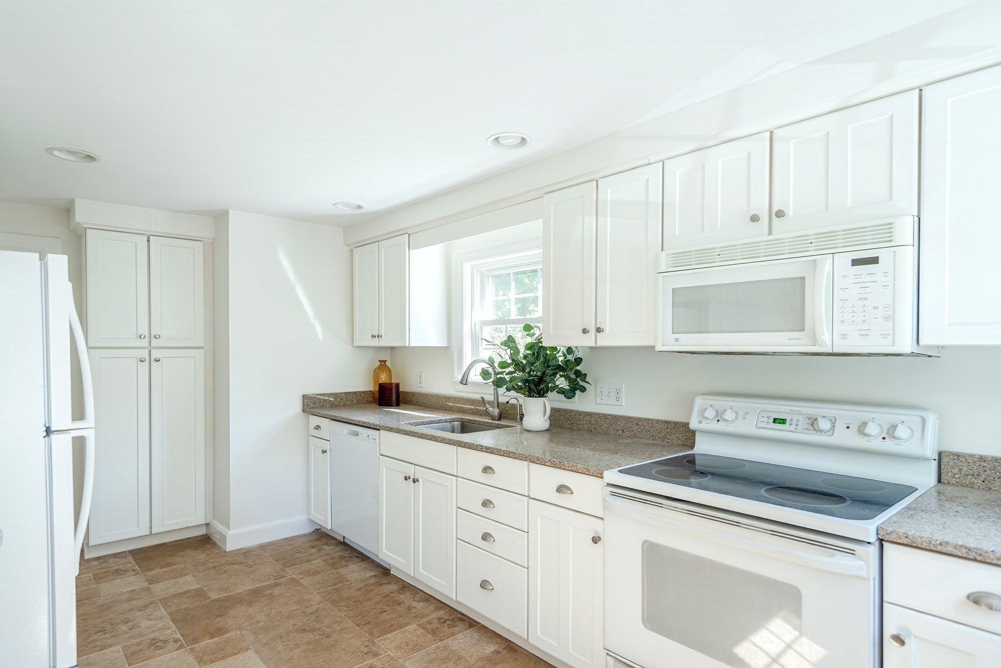 7 Pilgrim Rd, Reading, MA, 7 Pilgrim Rd, Reading, MA Photo #9