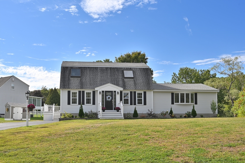 45 Lincolnshire Dr.