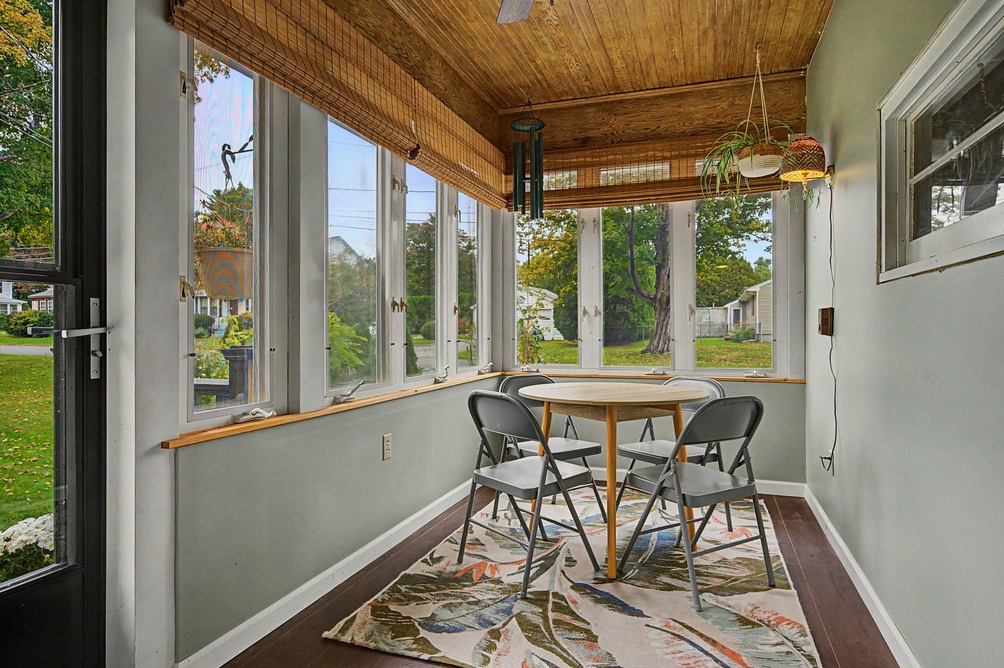 10 Alden St, Easthampton, MA, 10 Alden St, Easthampton, MA Photo #15