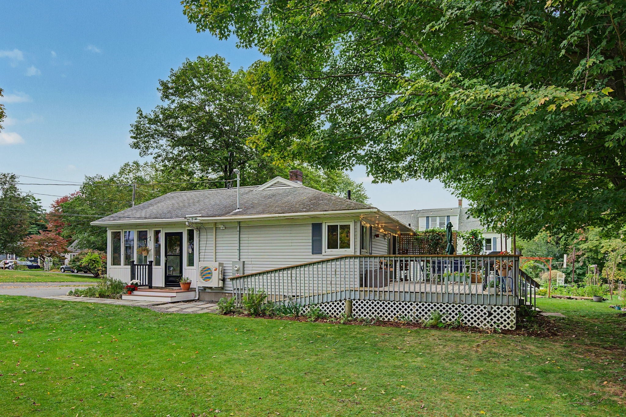 10 Alden St, Easthampton, MA, 10 Alden St, Easthampton, MA Photo #26