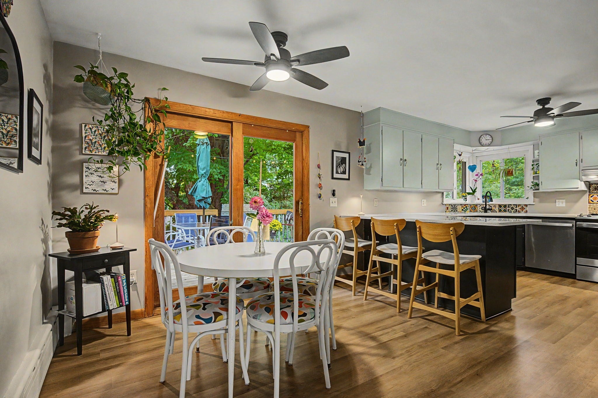 10 Alden St, Easthampton, MA, 10 Alden St, Easthampton, MA Photo #8