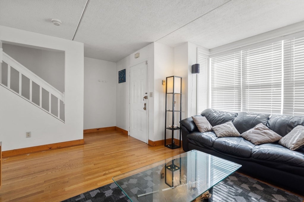 2 Eugene Circle 24